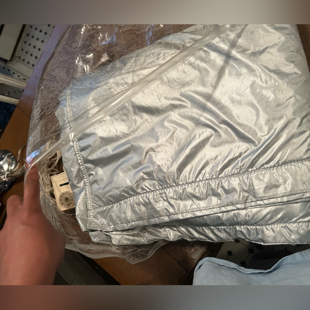 Electric heated blanket